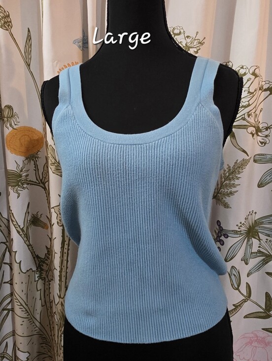 Abercrombie & Fitch Tops - Abercrombie & Fitch Tank Top